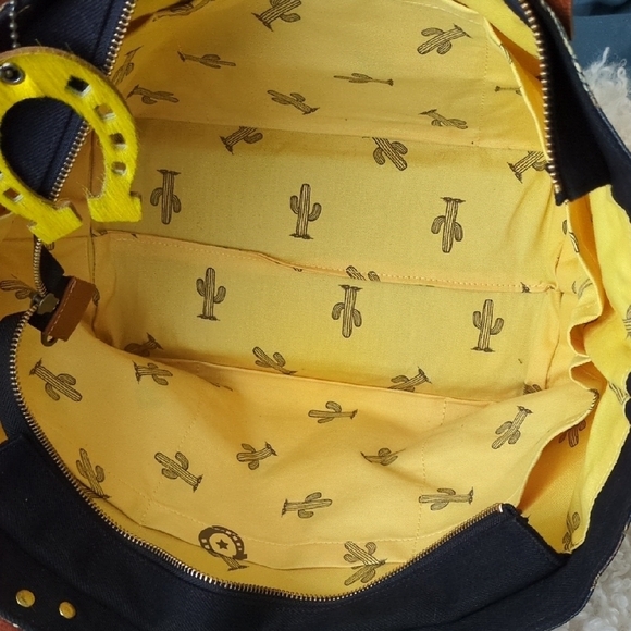 Brown and Blue Camouflage Tote with Leather Straps - Picture 4 of 11